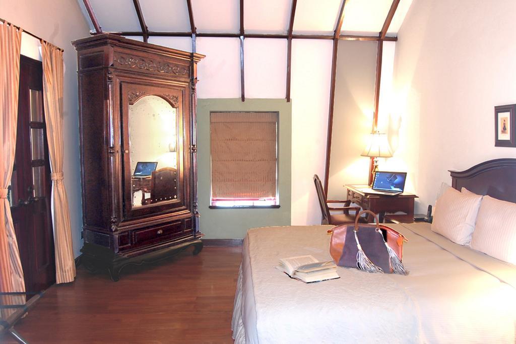 Deville Hotel Панама Экстерьер фото